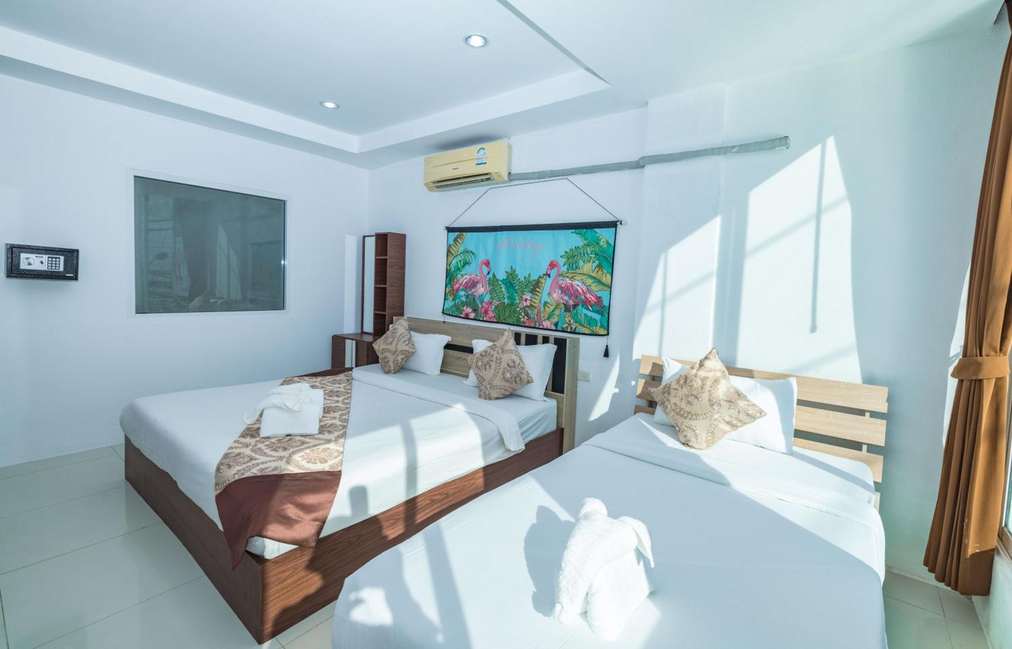 Happy 99 Guest House Patong Exterior photo